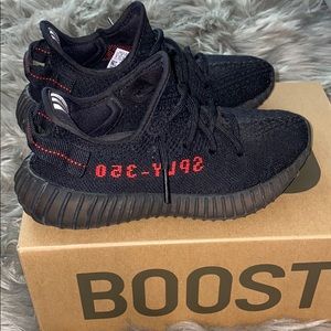 Black Authenthic YEEZY boost 350